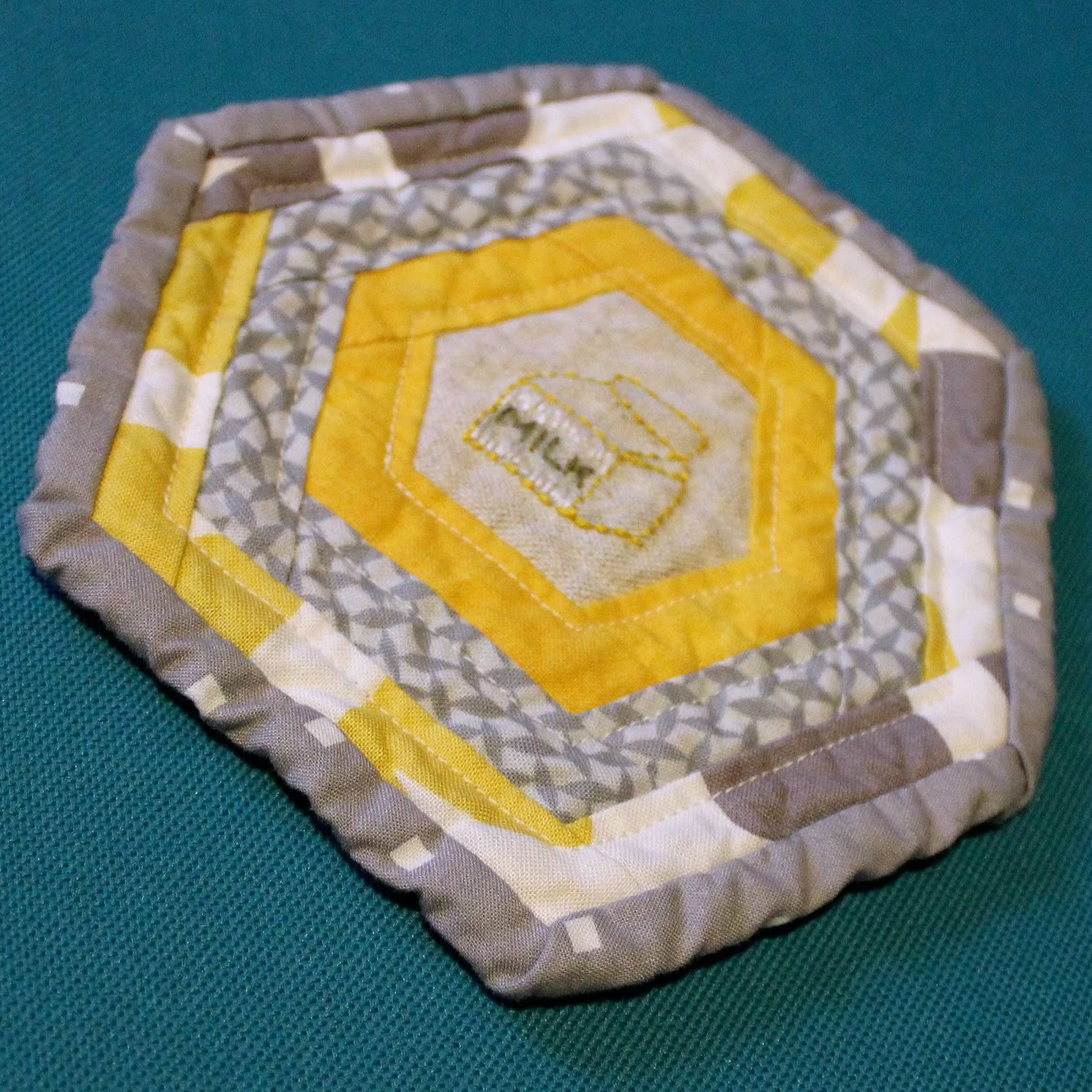 nom-maxine-portfolio-coaster-04